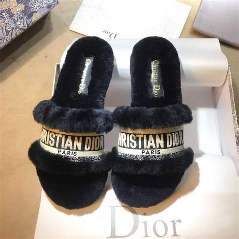 furry men's Dior slides